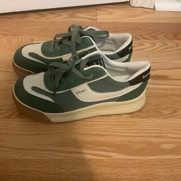 “Colorblock Lace-up Front Skate Shoes” from SHEIN